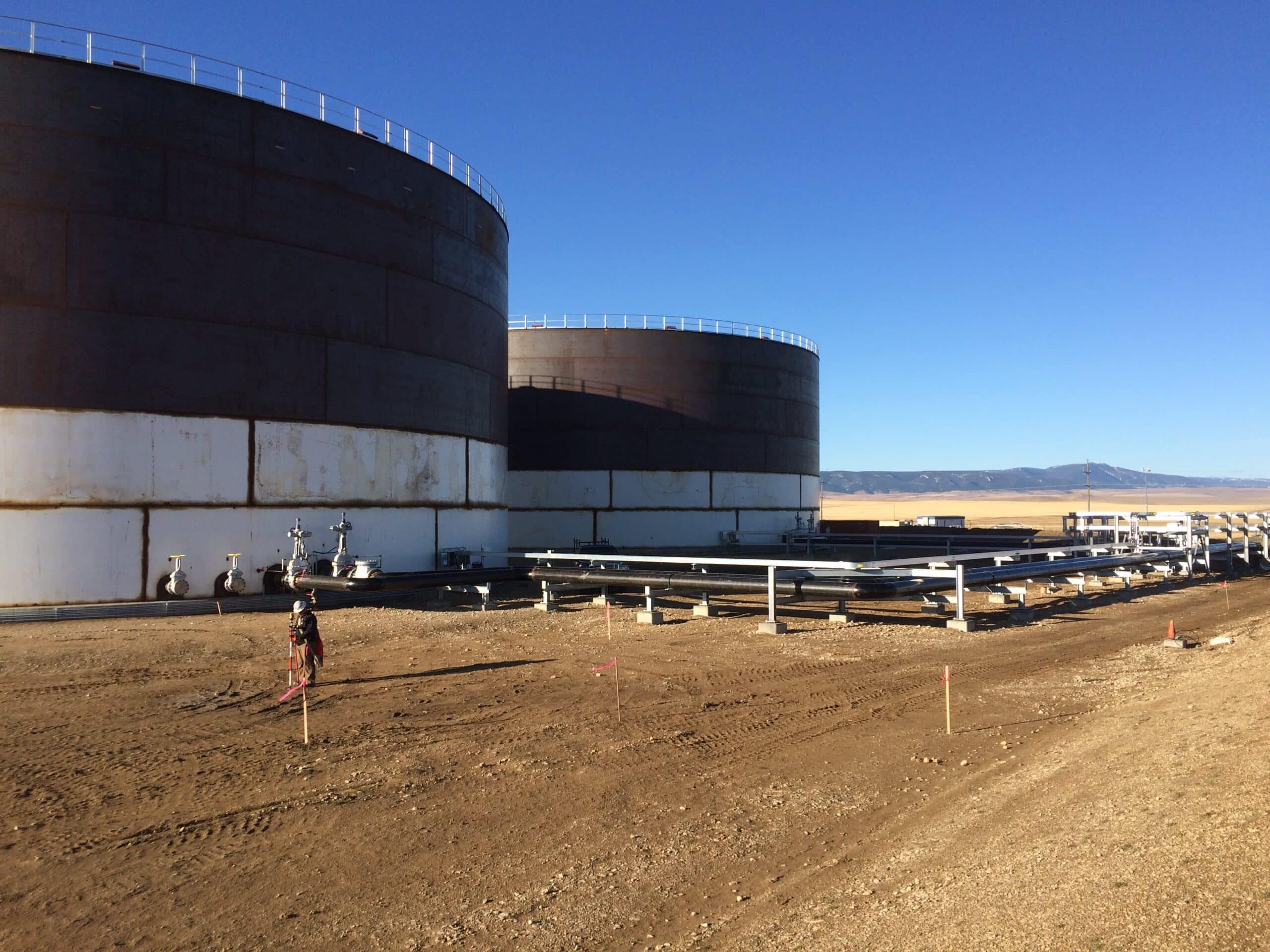 Refining Tanks Glacier Pipeline Oil