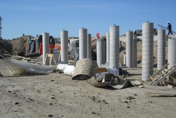 Setting Cement Foundation Columns