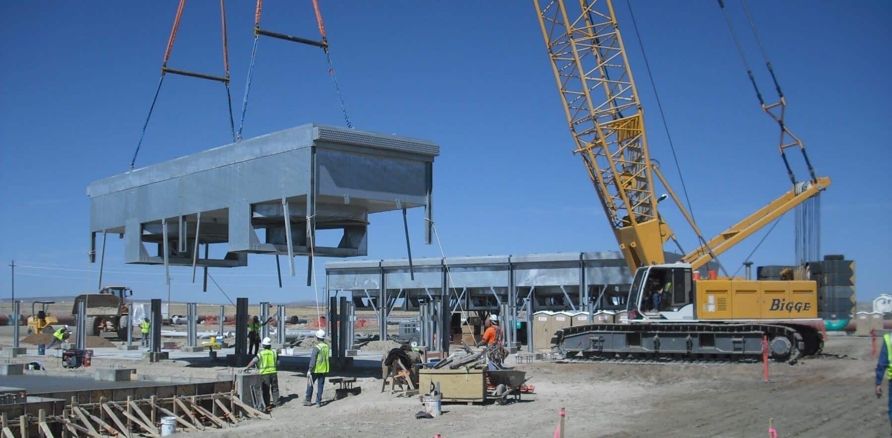 Building Roberson Creek Compressor Station